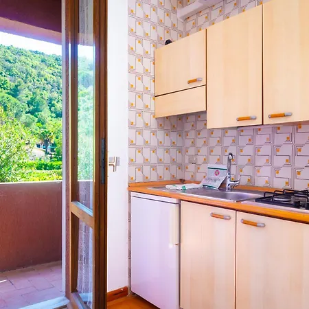 Baia Del Tramonto Appartement *