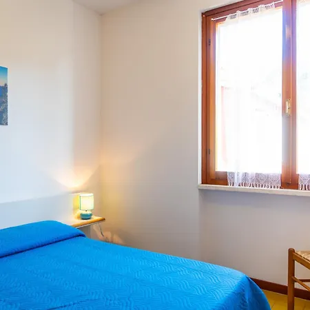 Baia Del Tramonto Appartement *